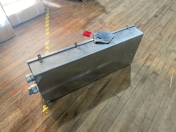 200 Amp. General Electric #TH4324SS, fusible safety disconnect switch, 240 Volts, 3-pole - Image 5