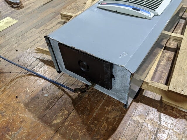 McLean #M52-1226-034, air conditioner, 220/230 V., 1-phase, 10000/12000 BTU - Image 4