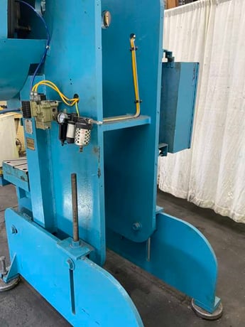 55 Ton, Heim #5-OBI-F, OBI flywheel press, 3" stroke, 13" Shut Height, air clutch & brake, 120 SPM, 5 HP - Image 5