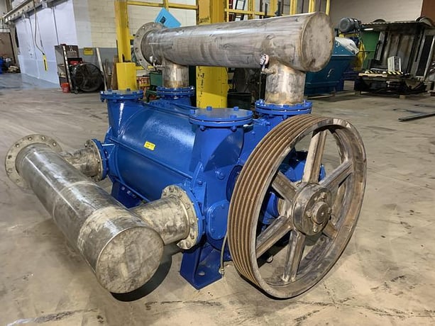 6000 CFM, NES #2BE-42-2BE-426-2BY3-3, single stage vacuum pump, 250 HP, side belt driven - Image 7
