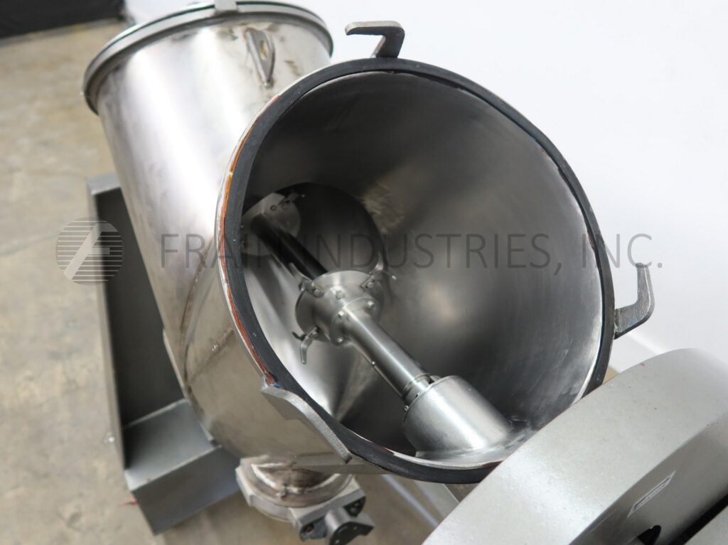 2 cu.ft. Patterson, 316 Stainless Steel twin shell mixer, bolt down covers, butterfly valve discharge - Image 2