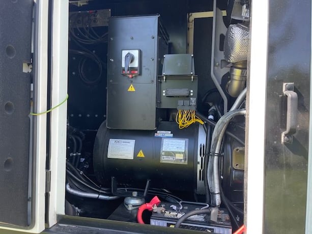62 KW JCB #G70RS, diesel trailer mounted, Tier 4F, sound attenuated enclosure, 120/240/208/277/480 Volts, 586 - Image 2