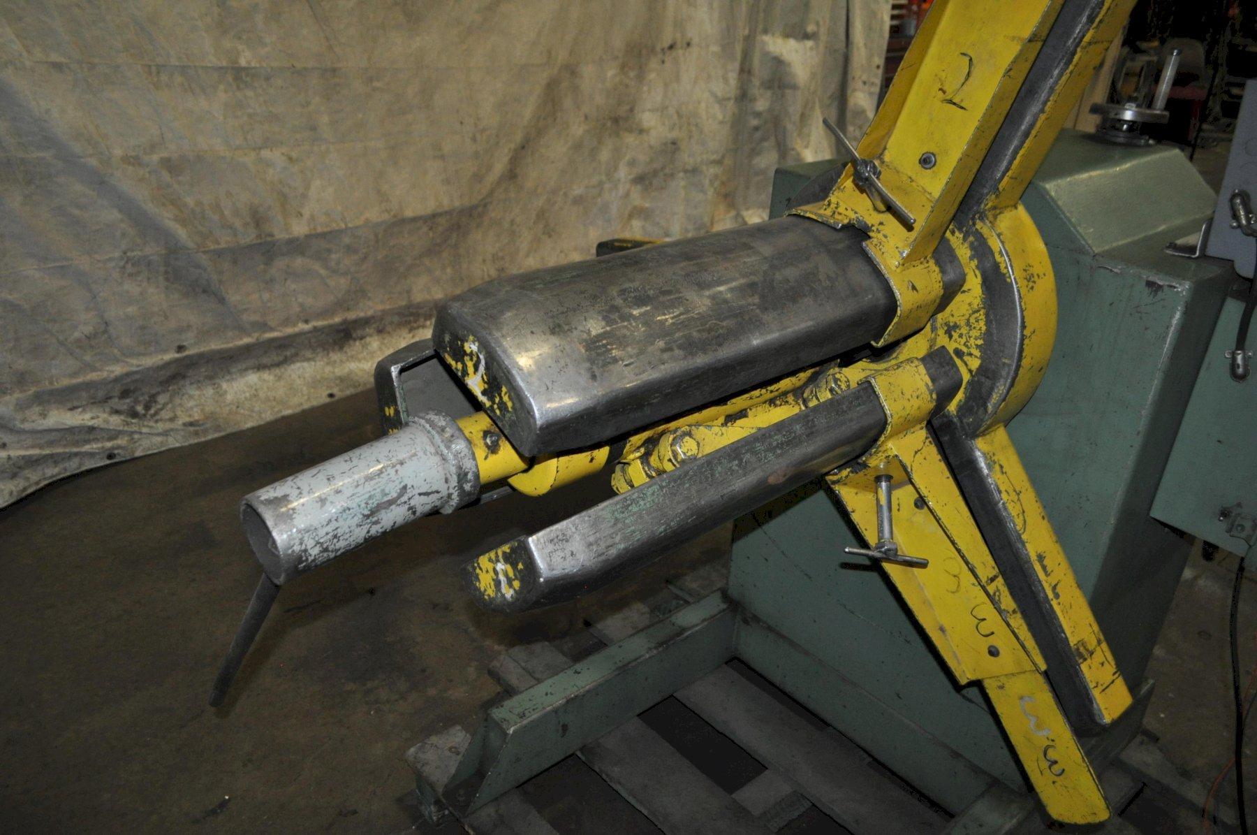 4000 lb. American Steel Line #60, motorized uncoiler, 26" mandrel, 50" outside dimensions, 16"-20" ID, manual - Image 2