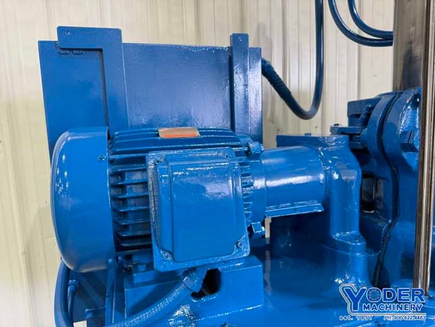 3' -11" Carlton #1A, radial arm drill, 31" x 39-1/2" base, power elevation/column clamp, 7.5 HP, 1988 - Image 3