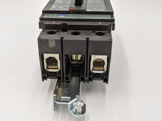 200 Amps, Square D, JDA262001, I-Line Circuit Breaker, 2 Pole, 1 phase, 600 Volts - Image 6