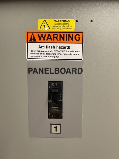 277 Amps, Liebert, PRC100C, PDU Power Distribution Unit, 100 KVA, 208/120 V, 277 Amp, 3 phase, 2010 - Image 5
