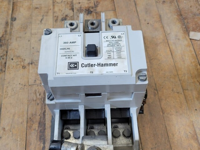 360 Amp. Cutler-Hammer, C825LN6 Contactor, 3-Pole, 600V, 3 phase, Series A2, 110/120V Coil, 50/60HZ - Image 5