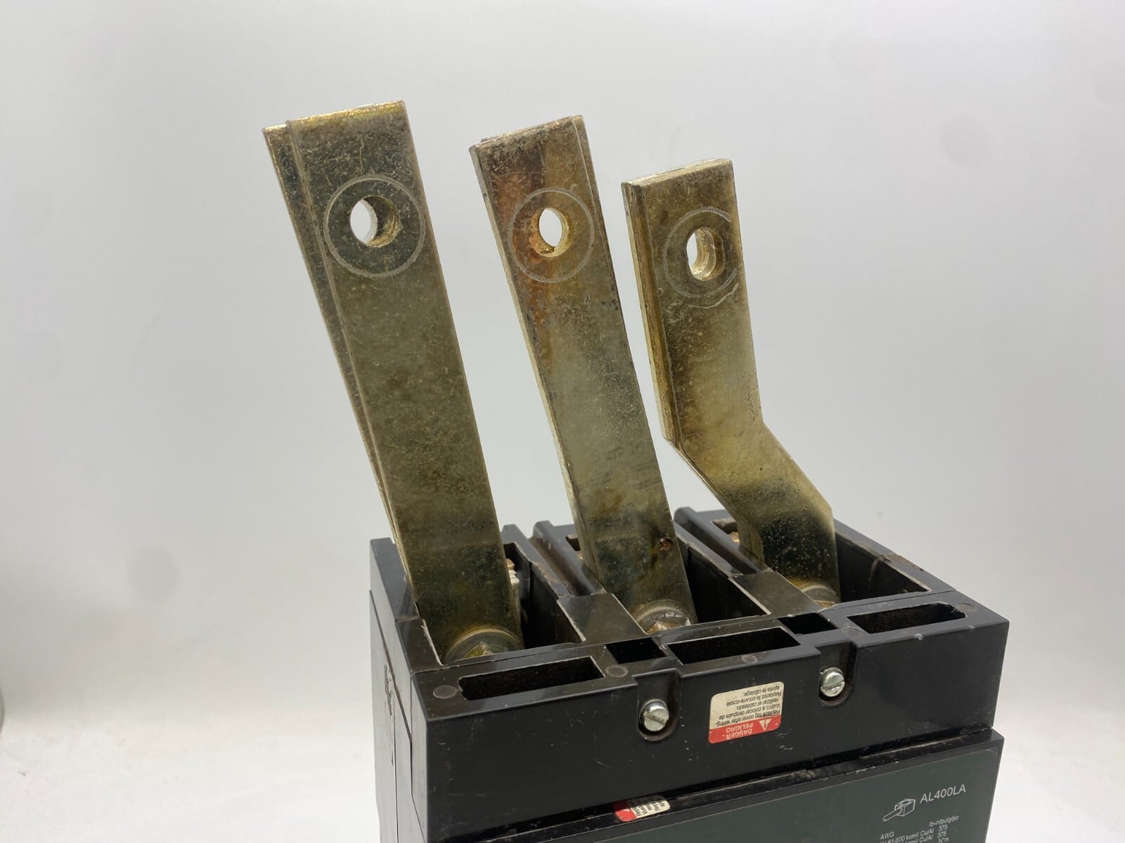 300 Amps, Square D, LAP36300MB, Bolt-On Circuit Breaker, 600 V, 3 Pole, 3 phase - Image 6