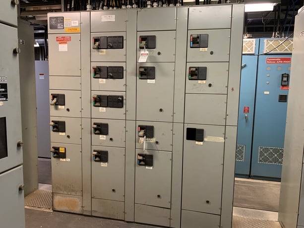 Westinghouse, five star double-sided mo, 26 Buckets, 1000 Amps, 600 V, 3 phase, 3 W., 1988 - Image 1