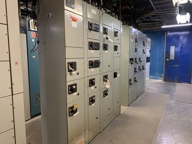Westinghouse, five star double-sided mo, 26 Buckets, 1000 Amps, 600 V, 3 phase, 3 W., 1988 - Image 5