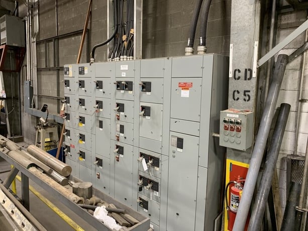 Westinghouse, five star motor control c, 21 Buckets, 1000 Amps, 600 V, 3 phase, 3 W., 1988 - Image 4