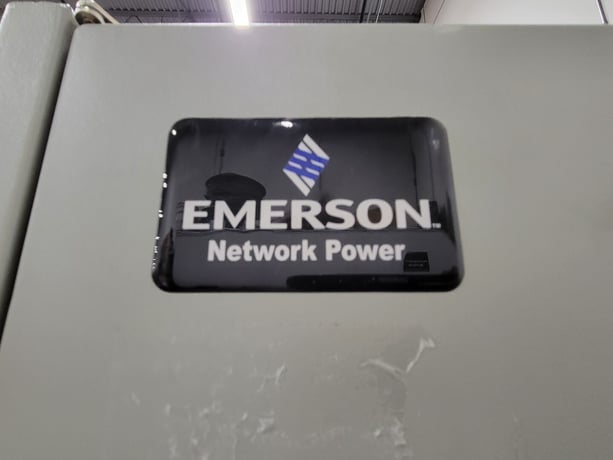 300 Amps, Liebert, PPB225C, Power Distribution Center Unit w/Transformer, 225 kVA, 600 V, 3 phase, 2011 - Image 3