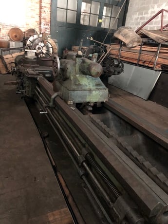 32" x 144" Axelson #A32, 38-1/2" max swing, 28" 4-jaw, taper, steady, 4WTP, 25 HP, coolant - Image 1
