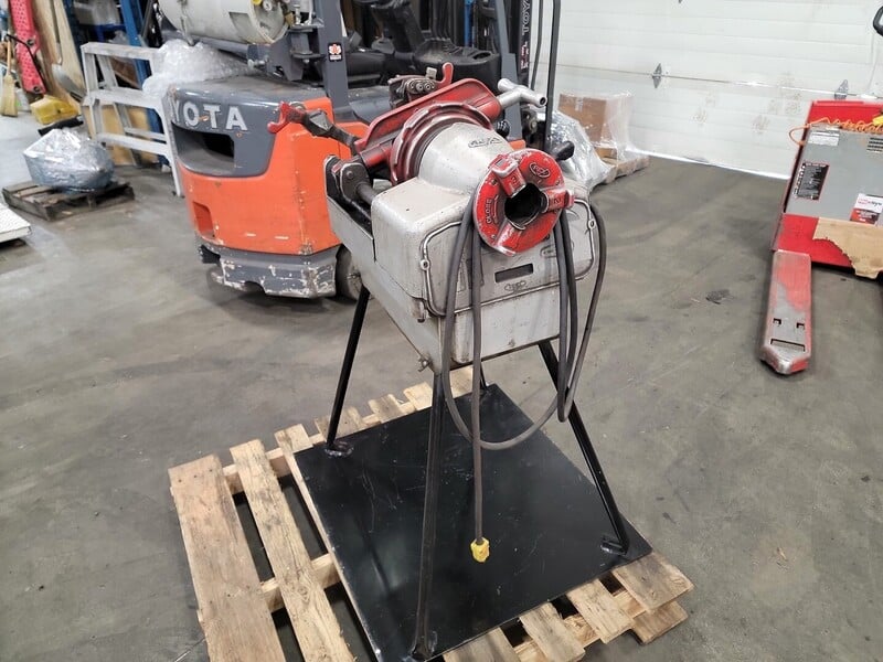1/4" -2" Wheeler-Rex #6390, pipe threader machine, 120 V., 1-phase, 9 amps., tool & dies - Image 6