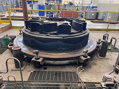 Ebner / Loi Bell annealing furnaces, burners, hydraulic clamp system, refractory, controls, 2015 - Image 4