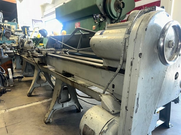 15" x 116" LeBlond #Regal, Engine Lathe, 25-500 RPM, 1" spindle bore, 5 HP, 3-Jaw chuck, tailstock - Image 6