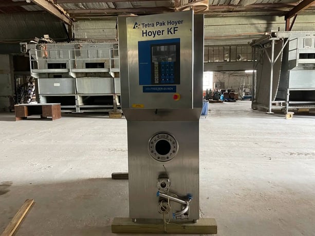 Tetra Pak Hoyer #KF-1000XC, continuous freezer, refrigeration load 9TR, (3) motors, Control panel - Image 3