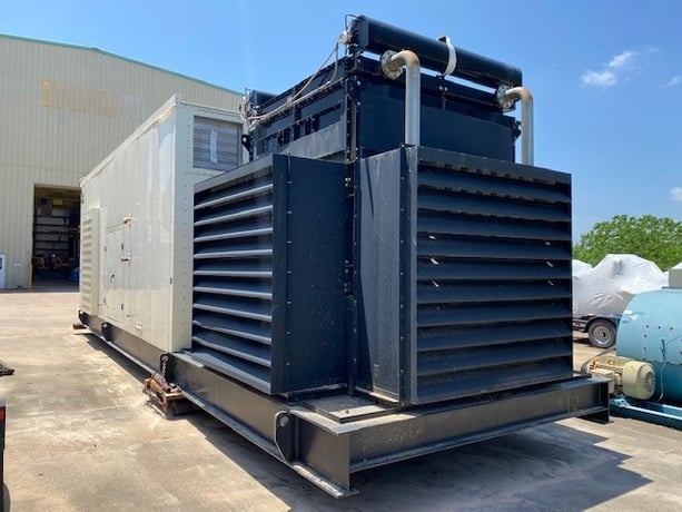 1500 KW Caterpillar #G3516C, Natural gas generator set, 277/480 Volts, 3-phase, 2175 HP @ 1800 RPM, sound - Image 4
