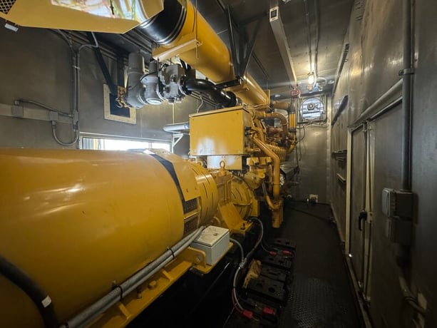 1500 KW Caterpillar #G3516C, Natural gas generator set, 277/480 Volts, 3-phase, 2175 HP @ 1800 RPM, sound - Image 7