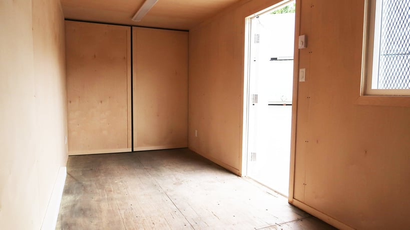 20' Rough & Tough, Site Office Container, 2" x 3" steel stud framing, 48" x 36" window, 5 x Power outlets, 3 - Image 7
