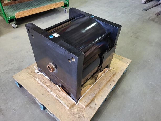 Cowan Dynamics #ZAYLA48X0/0055595, Double-Acting Pneumatic Actuator, 16" Stroke, 24" Bore, S/N 16094903 - Image 9