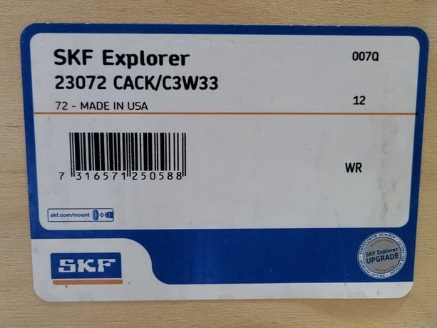 SKF #23072-CACK/C3W33, Spherical Roller Bearing w/Tapered Bore, 360 mm Bore, 540 mm Outside dia., 134 mm - Image 2