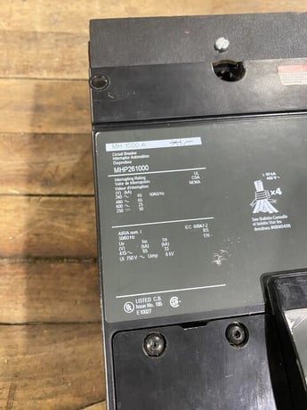 1000 Amps, Square D #MHP261000 Circuit Breaker 1000A 2P 600V 1PH MAL 1000 Amp 2 Pole 65kA - Image 2