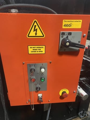 88 Ton, Amada #RG-80, CNC press brake, 8' overall, 79.2" between housing, 3.93" stroke, 3-Axis, NC9-EXII, 1997 - Image 3