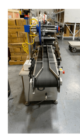 Model TT-LB, wipe-on labeler with horizontal pass thru belt conveyor through labeling station - Image 2