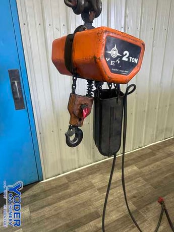 2 Ton, Jet #2RS-1-15, electric chain hoist with trolley, 15' lifting height, pendant Control, chain box, 1999 - Image 1