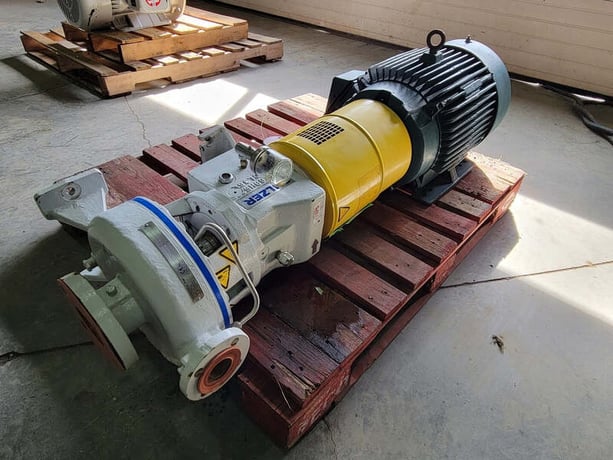 233 GPM @ 230' TDH, Sulzer Pumps #CPT21-16, Centrifugal Pump w/ 30 HP Motor, 3550 RPM, 600 V, 2012 - Image 1