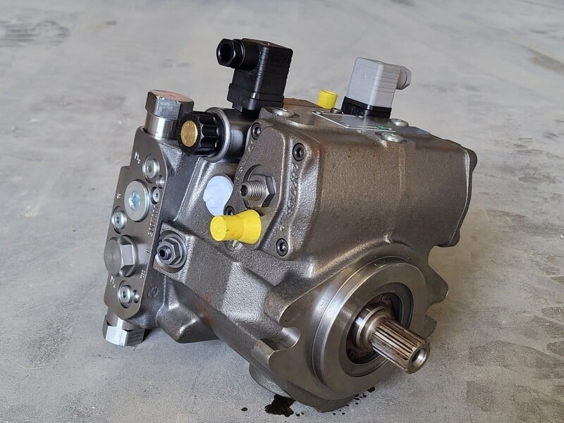Rexroth #AA4VG28EP4DM1/32R-NSC60F013DH, Axial Piston Pump w/Gear Pump, 28 cm3/rev, 5800-6500 psi, 1765 RPM - Image 5