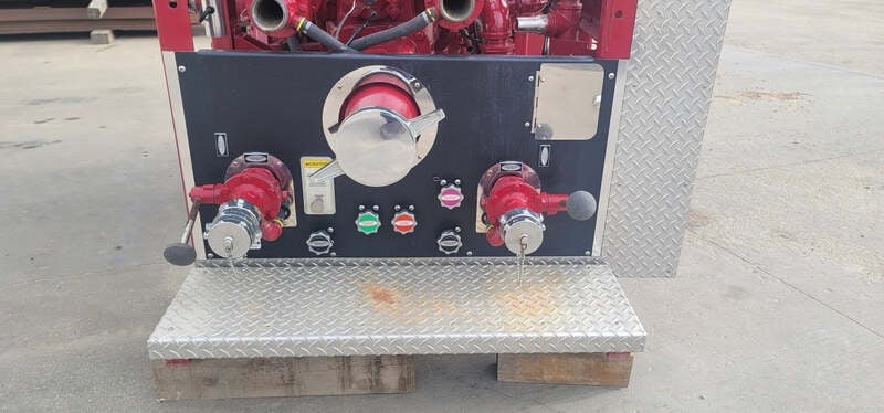 Pierce #A.P.H. -1.5, Hale Fire Pump, 1008 GMP @ 150 PSI - 1610 RPM, 2200 RPM governed speed, Direct drive - Image 8