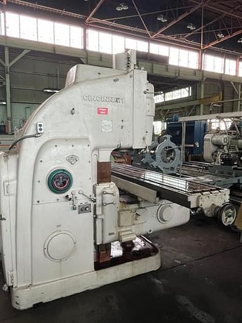 Cincinnati Milacron #LA High-Power, dial-type vertical mill, 20" x104-1/2" table, motor on knee - Image 9