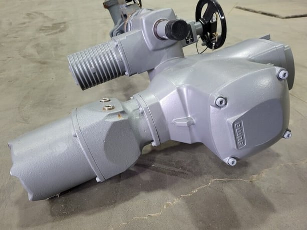 2" HP Valves, Globe Valve w/ Actuator SAEXC 07.5-F10, Class 2500, ASME B16.34, Stem 17Cr, 2015 - Image 8