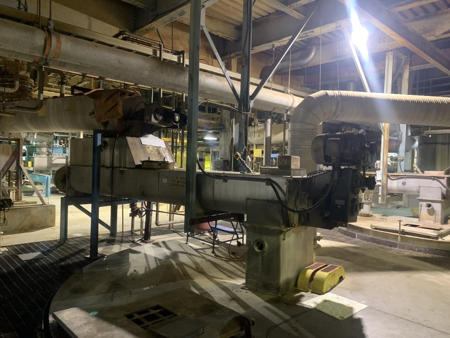 Stainless Steel Mixing Conveyor, 14' 7" L Flow Section, 16" x 16" Inspection Door, 12" Ventilation Nozzle - Image 1