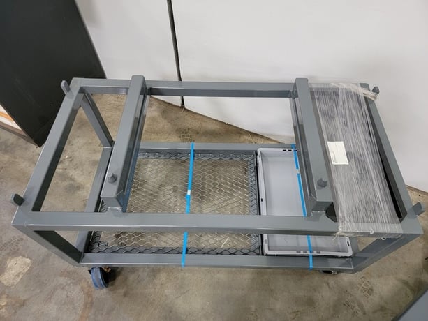 Safran #8814280000, Movable Table - Image 2