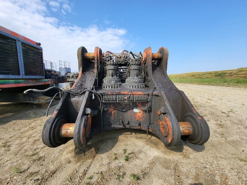 HITACHI EX3600-5 Parts: Superstructure/Main Frame - Image 4