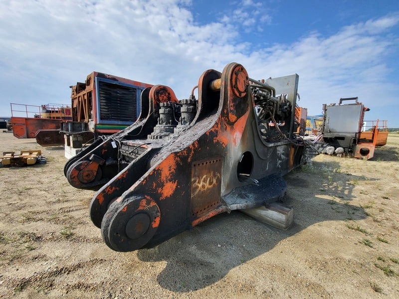 HITACHI EX3600-5 Parts: Superstructure/Main Frame - Image 5