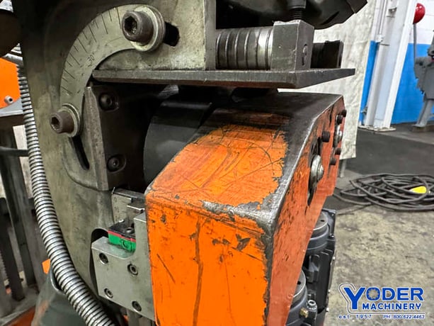 No. SM-DBM50 Steelmax, double sided beveling machine, 1/2" to 2-3/4" thickness, 15-50&deg; bevel angle - Image 4