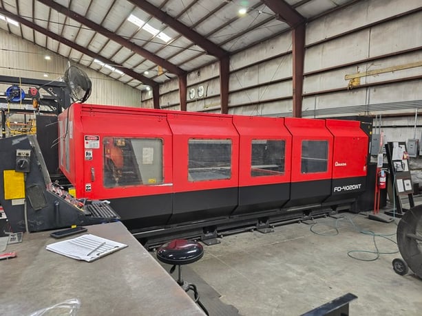 Amada #FO4020NT, CNC Co2 laser, 6' x12'tbl., 4000 watt, 174" X, 80.7"Y, 7.8"Z, Amada NT, chiller, dust - Image 1