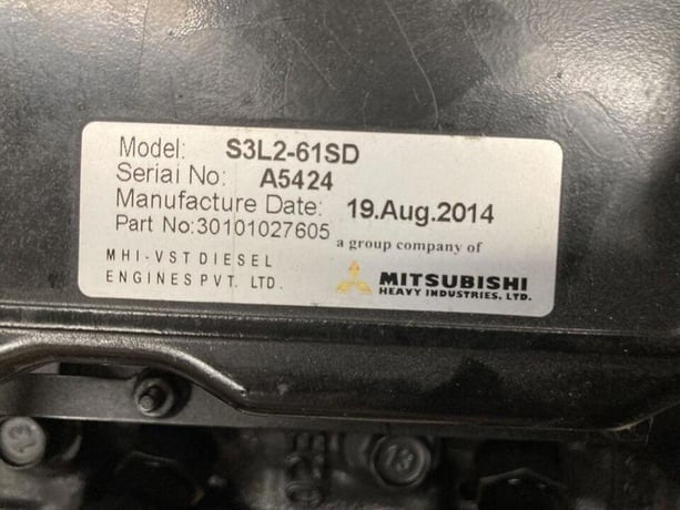 14.1 HP Mitsubishi #S3L2, Engine Assembly, new surplus - Image 2