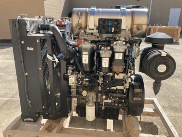 173 HP Perkins #1204E-E44TA, Engine Assembly, new surplus - Image 1