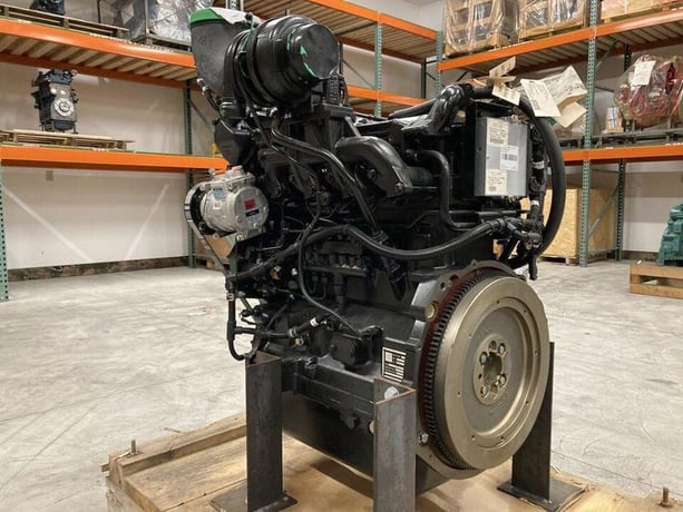 173 HP John Deere #4045HF, Engine Assembly, new surplus - Image 1