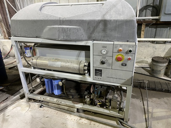 Flow #Mach-200, Waterjet Cutting System, 30 HP, 6' x 13' table, Flow Expert Control, 2011 - Image 3