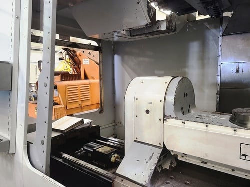 Haas #VF-6, CNC vertical machining center, 64" X, 32" Y, 30" Z, 7500 RPM, 40 side mount tool changer, Cat 40 - Image 5