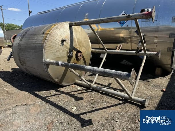 1200 gallon Precision Stainless Reactor, 304 Stainless Steel, 50/150 psi, 72" diameter x 72" straight side - Image 3