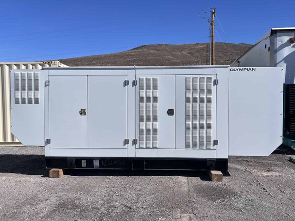 175 KW Generac #G175LG2, Natural gas generator set, 277/480 Volts - Image 1