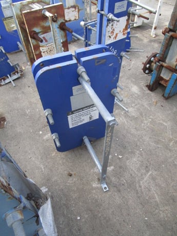 7 sq.ft., Alfa-Laval, TS6-MFG, CIP heater, 150 psi, 10 plates, Carbon Steel frame, 316 Stainless Steel plates - Image 7