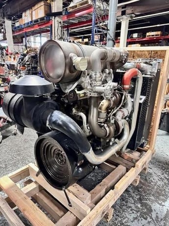 Perkins #1204E-E44TTA, Engine Assembly, Tier 4, new - Image 3